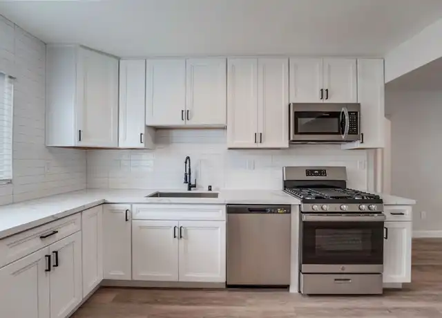 Property at 4802 Orchard Ave Unit 04, San Diego, CA, 92107, 2 beds, 1 bath, [object Object]