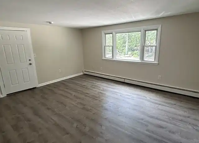 Property at 31 Joyce St Unit 2, Webster, MA, 01570, 2 beds, 1 bath, [object Object]