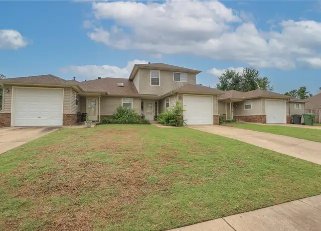 Property at 3704 W Cedar St Unit B, Rogers, AR, 72756, 3 beds, 2.5 baths, [object Object]