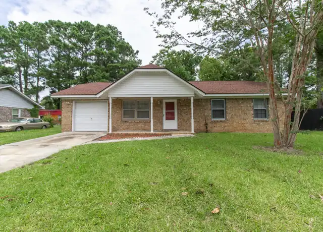 Property at 102 Wadmalaw Cir, Summerville, SC, 29483, 3 beds, 1.5 baths, [object Object]