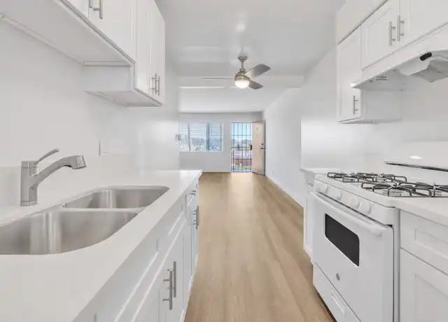 Property at 4117 E 7th St Unit 4, Long Beach, CA, 90804, 2 beds, 1 bath, [object Object]