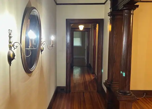 Property at 2027 Murray Ave Unit 1, Louisville, KY, 40205, 2 beds, 2 baths, [object Object]