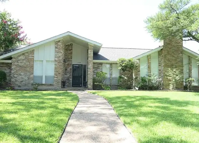 Property at 7328 Authon Dr, Dallas, TX, 75248, 4 beds, 3 baths, [object Object]