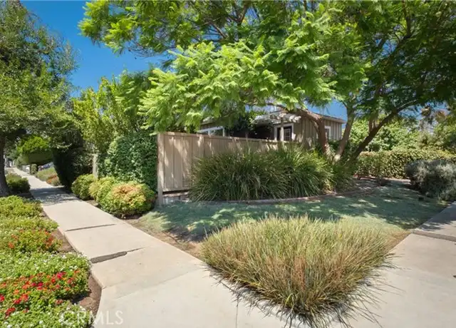 Property at 14405 Weddington St, Sherman Oaks, CA, 91401, 1 bed, 1 bath, [object Object]
