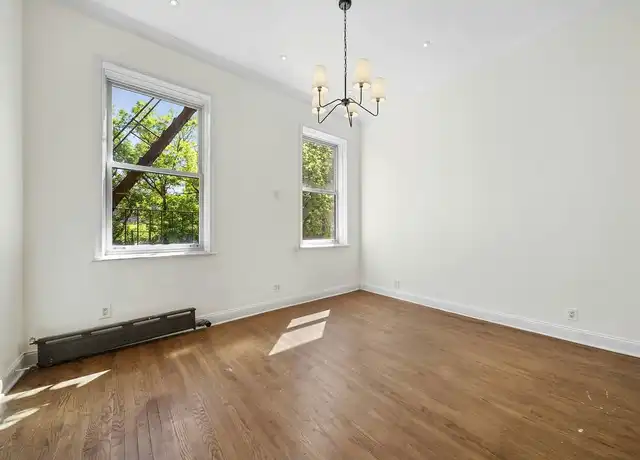 Property at 2 Charles St Unit 2AF, New York, NY, 10014, 1 bed, 1 bath, [object Object]
