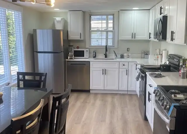 Property at 22 Proctor St Unit 2, Salem, MA, 01970, 3 beds, 2 baths, [object Object]