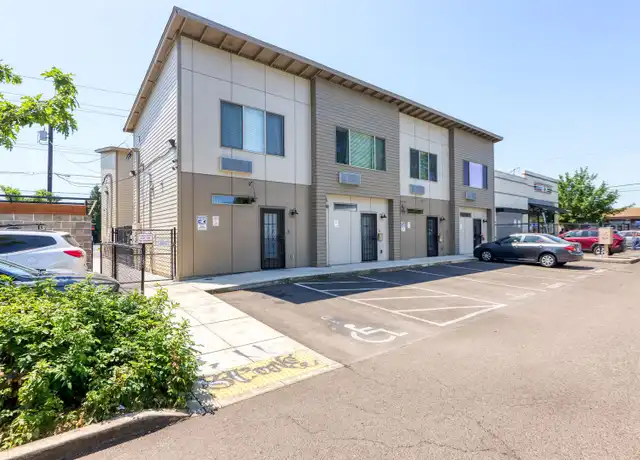 Property at 9211 SE Holgate Blvd Unit 9215, Portland, OR, 97266, 1 bed, 1 bath, [object Object]