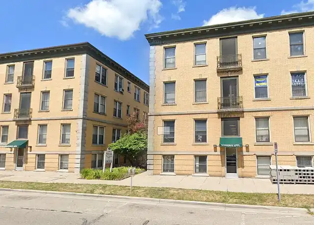 Property at Midtown Apartments - 222 W Kalamazoo St, Lansing, MI, 48933, 1 bed, 1 bath, [object Object]