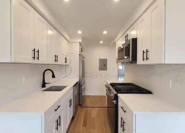 Property at 2805 21st Ave, Astoria, NY, 11105, 2 beds, 1 bath, [object Object]