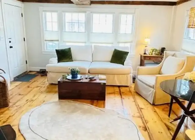 Property at 234 Washington St Unit 1, Marblehead, MA, 01945, 4 beds, 2 baths, [object Object]