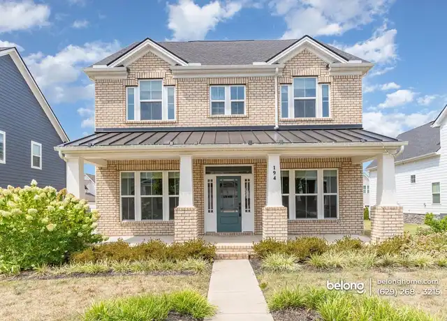 Property at 194 Ashington Cir, Hendersonville, TN, 37075, 5 beds, 3.5 baths, [object Object]