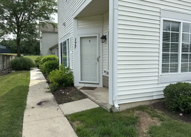 Property at 177 Braxton Ln, Aurora, IL, 60504, 2 beds, 2.5 baths, [object Object]