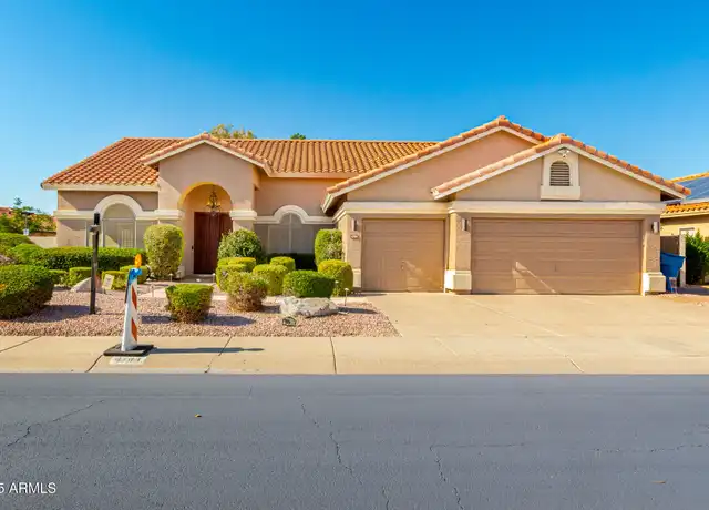 Property at 4704 E Hearn Rd, Phoenix, AZ, 85032, 3 beds, 2 baths, [object Object]