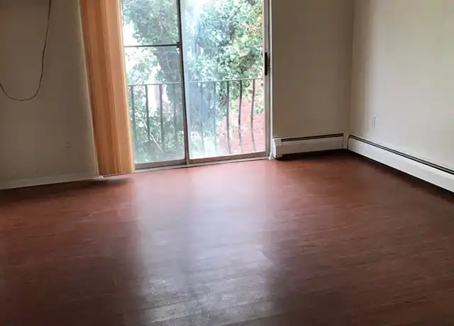Property at 644 Probasco St Unit 16, Cincinnati, OH, 45220, 1 bed, 1 bath, [object Object]