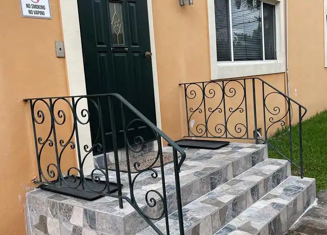 Property at 115 Antiquera Ave, Coral Gables, FL, 33134, 2 beds, 1 bath, [object Object]