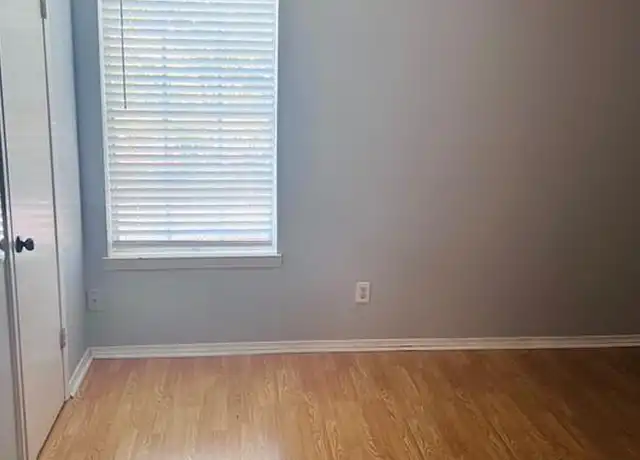 Property at 3224 Timmons Ln #104, Houston, TX, 77027, 1 bed, 1 bath, [object Object]