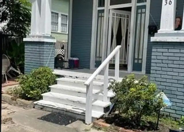 Property at 3633 Chestnut St, New Orleans, LA, 70115, 1 bed, 1 bath, [object Object]