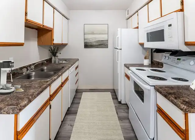 Property at Walnut Creek Apartments - 4600 Colter Dr, Kokomo, IN, 46902, 1-3 bed, 1-2 bath, [object Object]