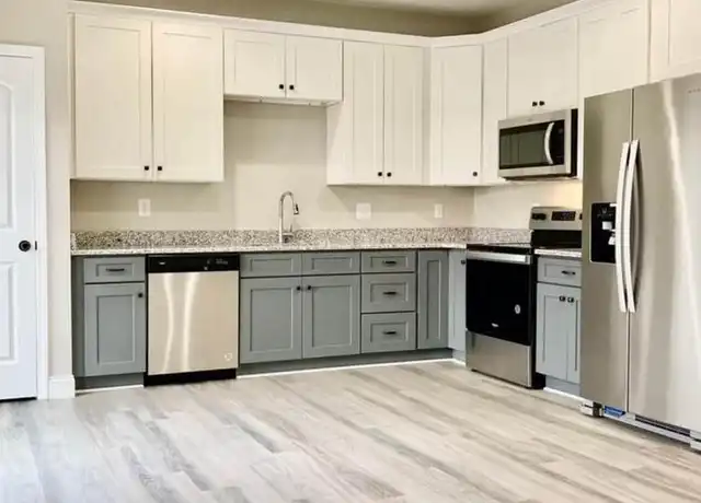 Property at 1125 Maid Marian Ln Unit 1125, Christiansburg, VA, 24073, 3 beds, 2.5 baths, [object Object]