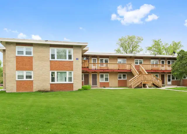 Property at 1021 Tollview Ave Unit 12, Aurora, IL, 60505, 2 beds, 1 bath, [object Object]