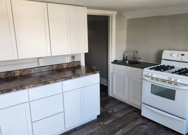 Property at 1206 Logan St Unit 1210, La Crosse, WI, 54603, 2 beds, 1 bath, [object Object]