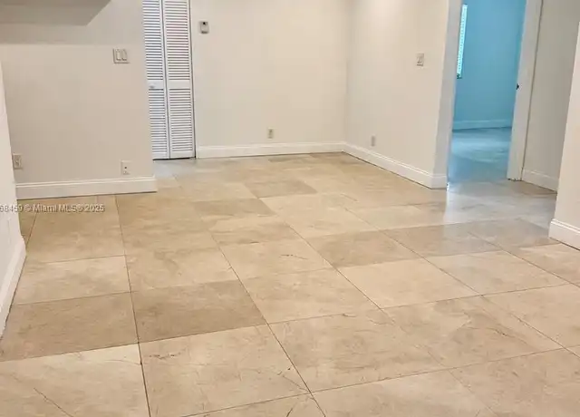 Property at 119 Gardens Dr #102, Pompano Beach, FL, 33069, 2 beds, 1 bath, [object Object]