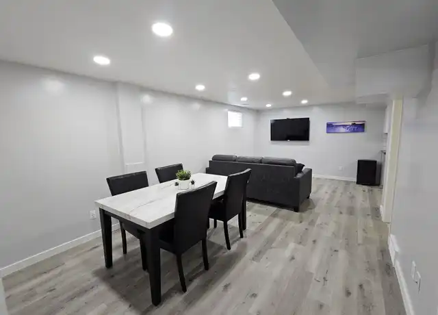 Property at 139 W 4850 S, Washington Terrace, UT, 84405, 2 beds, 1 bath, [object Object]