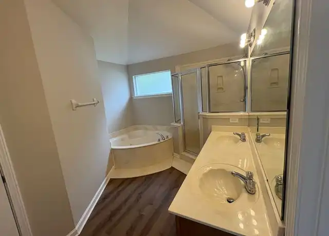 Property at 1933 Garden Leaf Dr, Memphis, TN, 38134, 3 beds, 2 baths, [object Object]