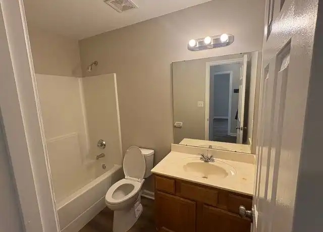 Property at 1933 Garden Leaf Dr, Memphis, TN, 38134, 3 beds, 2 baths, [object Object]