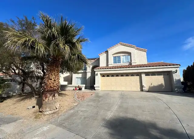 Property at 2 Ranger Ct, Henderson, NV, 89074, 4 beds, 2.5 baths, [object Object]