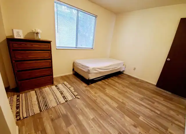 Property at 460 N 400 E Unit 07 07 B, Logan, UT, 84321, 1 bed, 1 bath, [object Object]