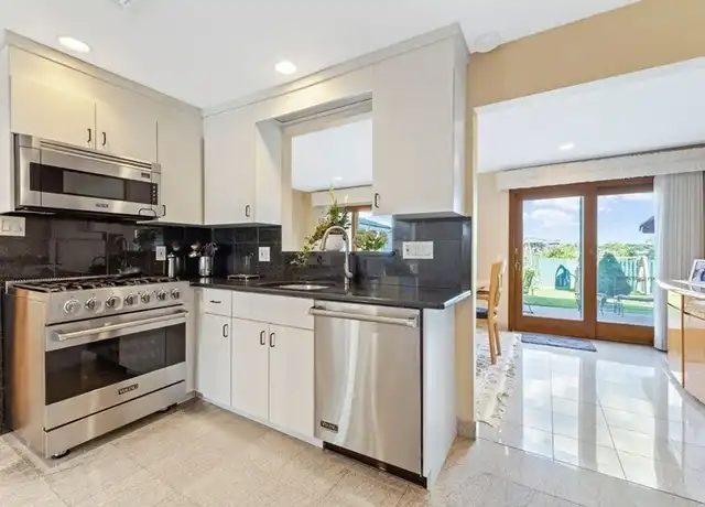 Property at 19 Swan Ave Unit B, Boston, MA, 02128, 3 beds, 1.5 baths, [object Object]