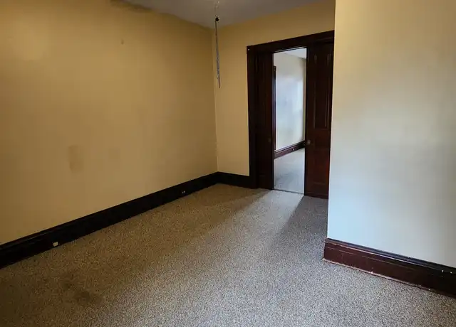 Property at 24 N 4th St, Lewisburg, PA, 17837, 1 bed, 1 bath, [object Object]