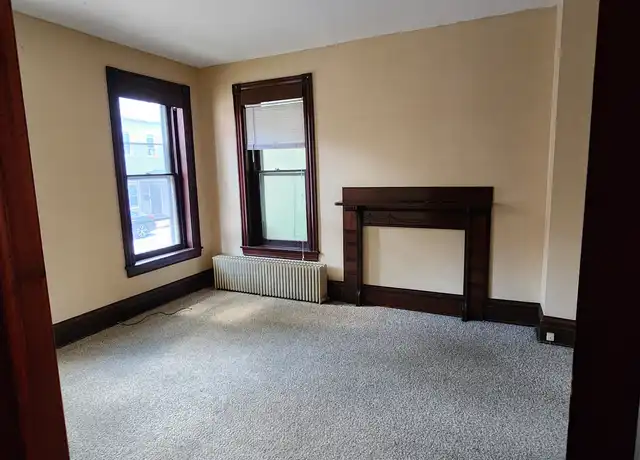 Property at 24 N 4th St, Lewisburg, PA, 17837, 1 bed, 1 bath, [object Object]