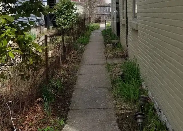 Property at 26 1st St Unit 26 1/2, Lewisburg, PA, 17837, 1 bed, 1 bath, [object Object]