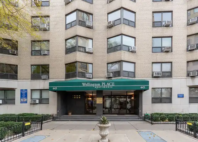 Property at 440 W Wellington Ave Unit E51, Chicago, IL, 60657, 1 bed, 1 bath, [object Object]