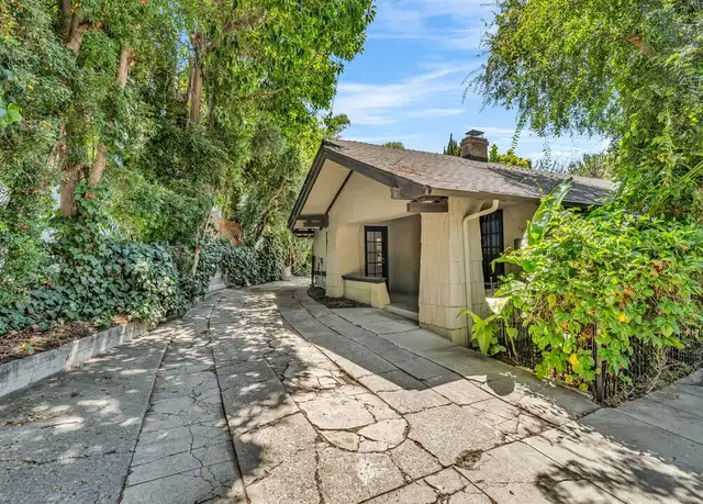 Property at 1918 Pinehurst Rd, Los Angeles, CA, 90068, 2 beds, 2 baths, [object Object]