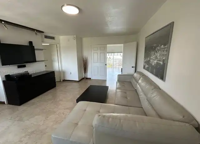 Property at 1700 NE 191st St #500, Miami, FL, 33179, 1 bed, 1.5 baths, [object Object]