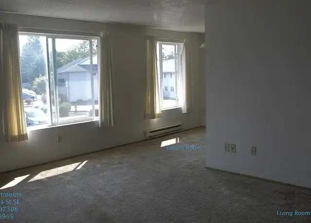 Property at Stonehedge Court Apartments - 1601 N Front St, Woodburn, OR, 97071, 2 beds, 1 bath, [object Object]