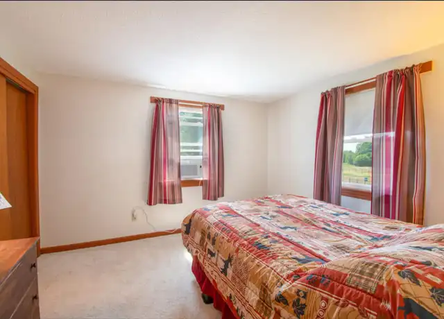 Property at 57 Edgecomb Rd Unit 1, Lisbon, ME, 04252, 2 beds, 1 bath, [object Object]