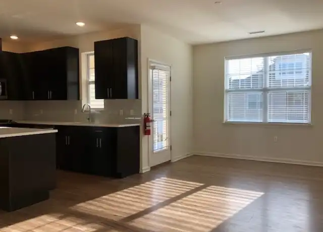 Property at 60 Passaic Ave Unit 28, Fairfield, NJ, 07004, 1 bed, 1 bath, [object Object]