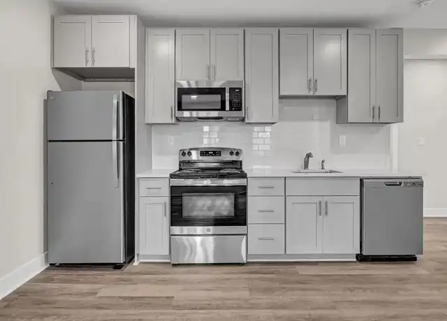 Property at 28 E Water St Unit 1, Gettysburg, PA, 17325, 2 beds, 1 bath, [object Object]