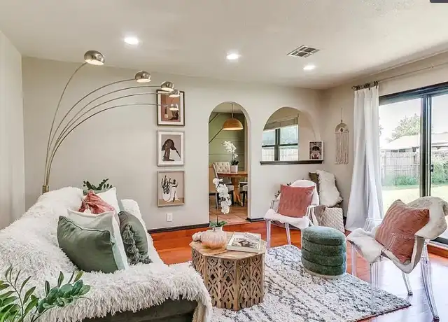 Property at 8821 Cedar Ln, Oklahoma City, OK, 73110, 3 beds, 1.5 baths, [object Object]