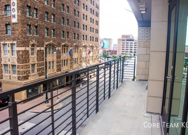 Property at 1300 Baltimore Ave Unit 2315, Kansas City, MO, 64105, 3 beds, 2 baths, [object Object]