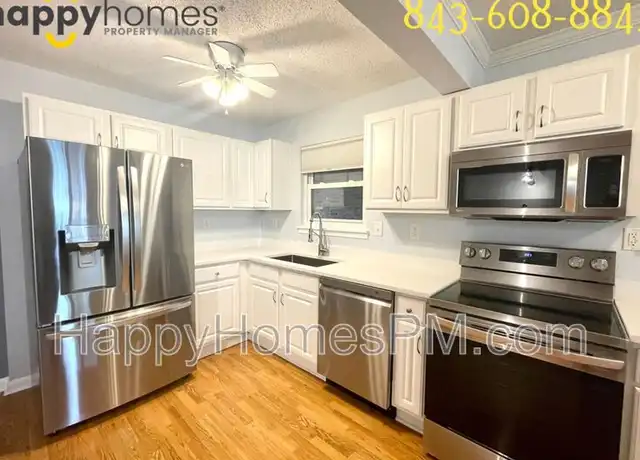 Property at 415 Parkdale Dr Unit 2A, Charleston, SC, 29414, 3 beds, 2 baths, [object Object]
