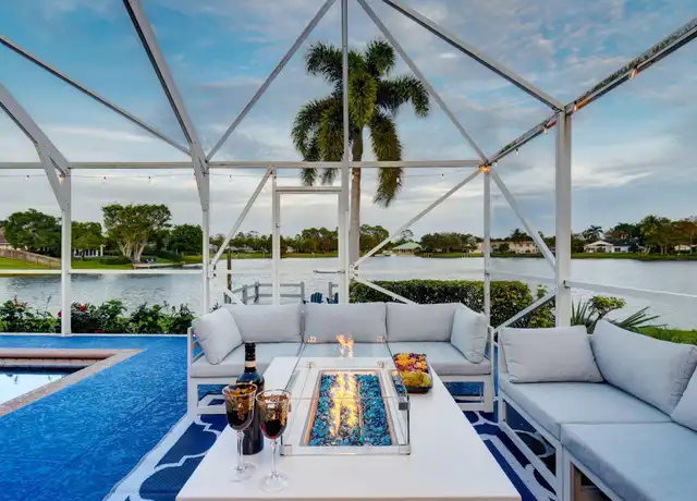 Property at 13646 Callington Dr, Wellington, FL, 33414, 5 beds, 4 baths, [object Object]