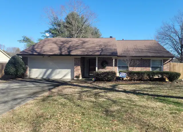 Property at 1412 Willow Crossing Dr, Knoxville, TN, 37922, 3 beds, 2 baths, [object Object]
