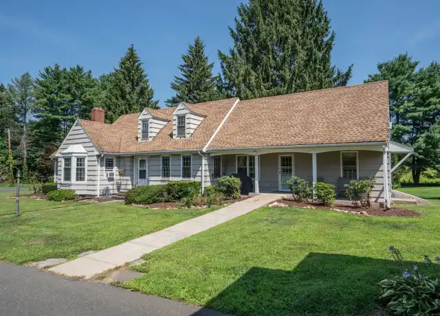 Property at 124A Old Farms Rd, Simsbury, CT, 06070, 4 beds, 2.5 baths, [object Object]