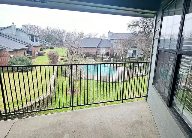 Property at Glenrose Square Apartments - 814 Castleglen Dr, Garland, TX, 75043, 1 bed, 1 bath, [object Object]
