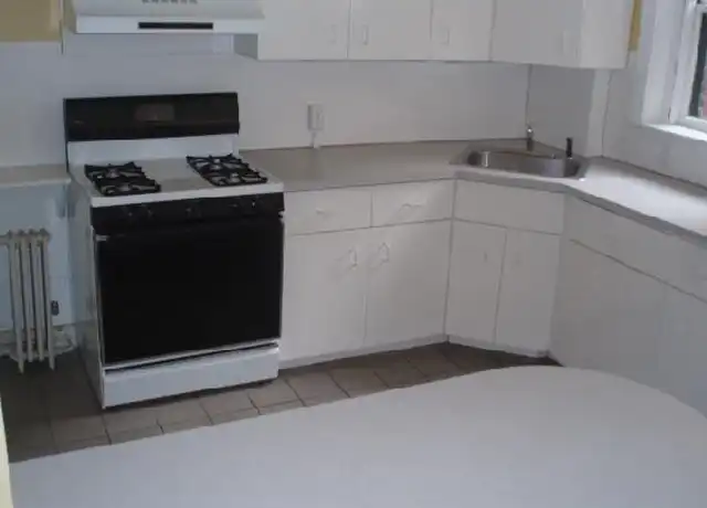 Property at 2 Claflin Rd, Brookline, MA, 02445, 3 beds, 1 bath, [object Object]